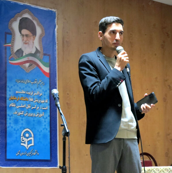 اختتامیه جشنواره شعرخوانی و شعر سرایی بومی‌ محلی 