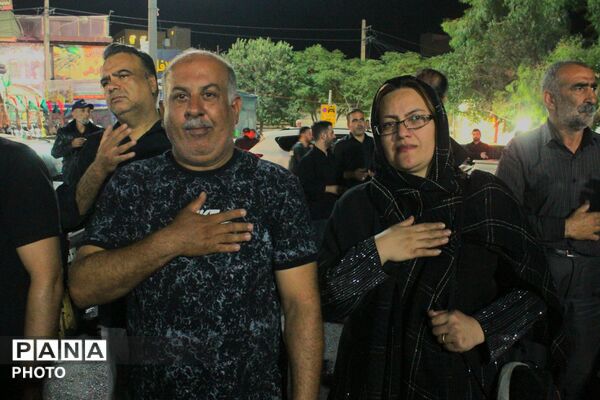 ورامین بار دیگر در سوگ اسارت؛ کاروان نمادین کربلا در خیابان‌های ورامین به حرکت درآمد