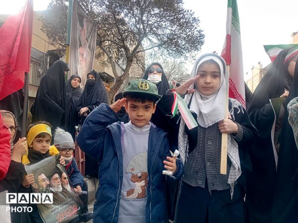 لبیک دهه‌نودی‌های تبریز به سیدمجتبی
