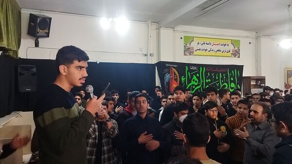 استقبال از شهید گمنام  در دبیرستان شاهد امام ابوذرغفاری 