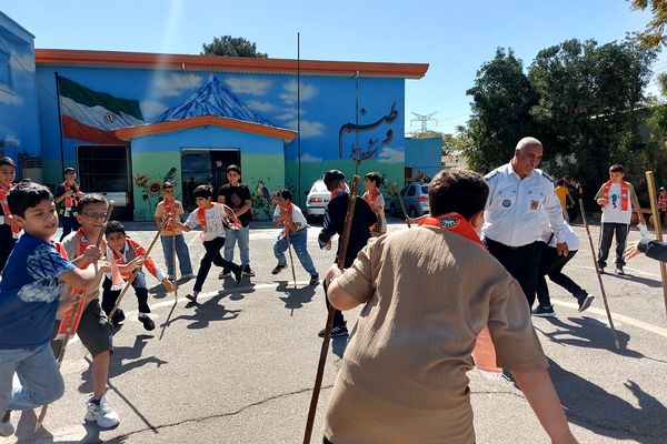 برگزاری کارگاه آموزش مهارت‌های تشکیلات پیشتازان در باقرشهر 