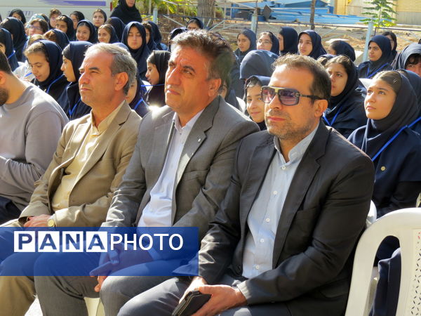 انتخابات همیار مشاور مدرسه دخترانه فرزانگان