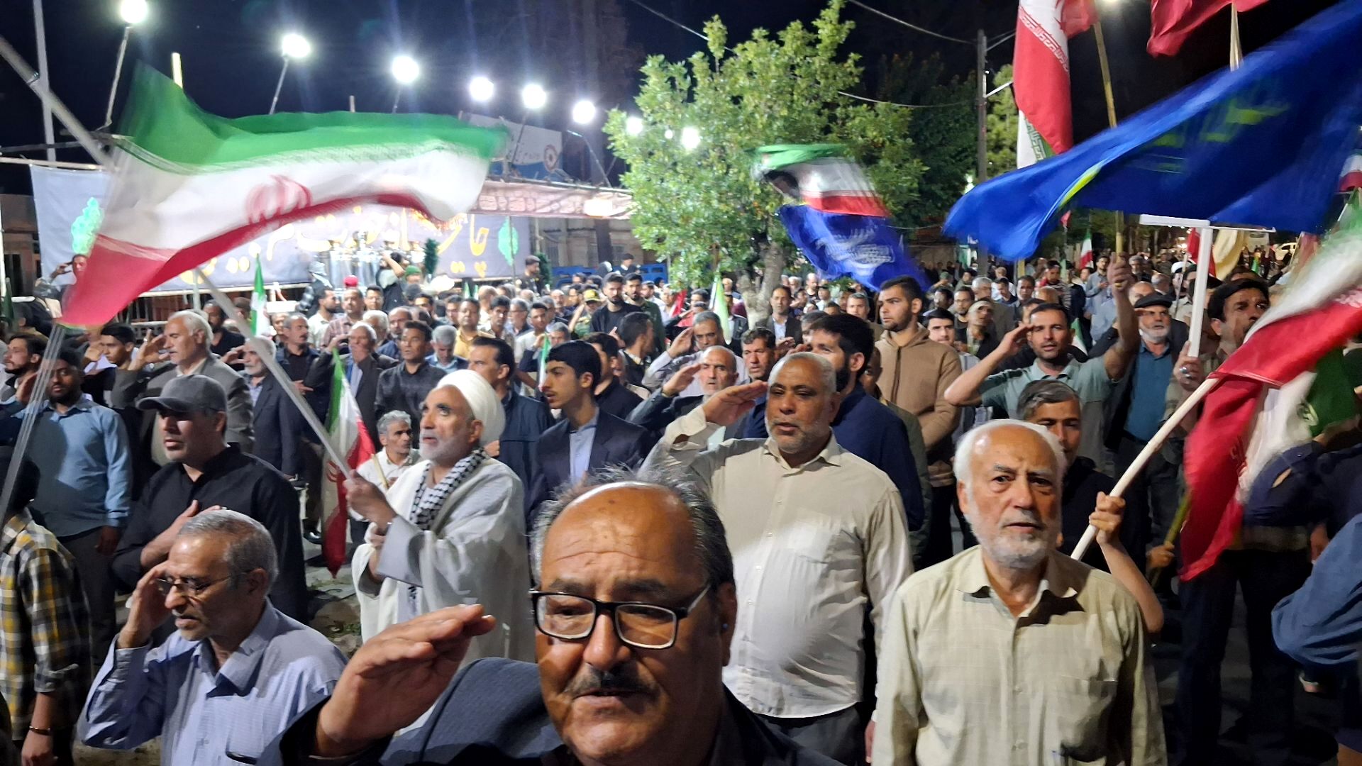 به احترام ایران