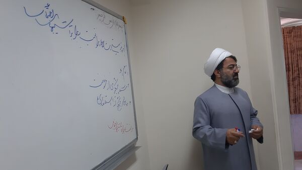 برگزاری دوره‌ توجیهی، آموزشی منادیان تربیت استان مرکزی در شهر قم