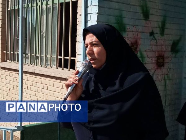 انتخابات شورای دانش‌آموزی در دبیرستان دخترانه فرزانگان شهرقدس