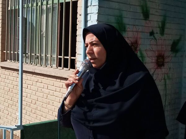 انتخابات شورای دانش‌آموزی در دبیرستان دخترانه فرزانگان شهرقدس