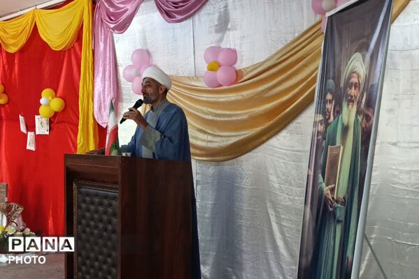 نکوداشت شیخ کلینی در مدرسه ناحیه چهار شیراز