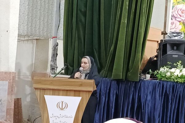 برگزاری مراسم شب فرهنگی و هنری در فاروج