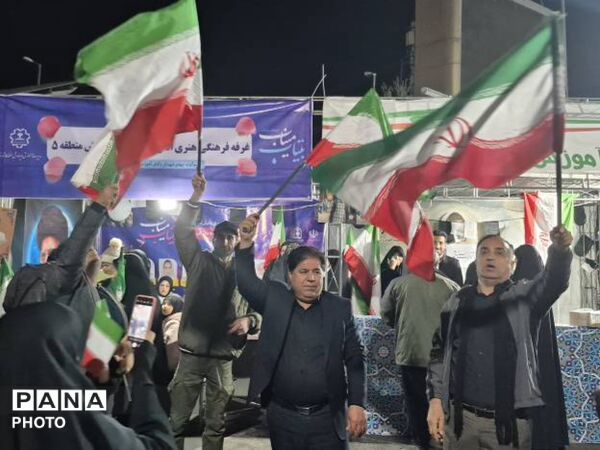 میدان صادقیه صحنه نمایش اقتدار مردمی در محکومیت ظلم اسرائیل و آمریکا