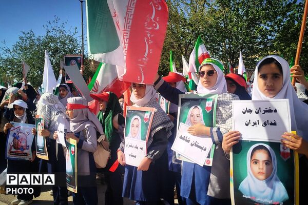 رزمایش دختران جان فدای لردگان 