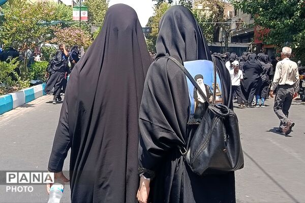  نگاهی به شکوه مراسم جاماندگان اربعین