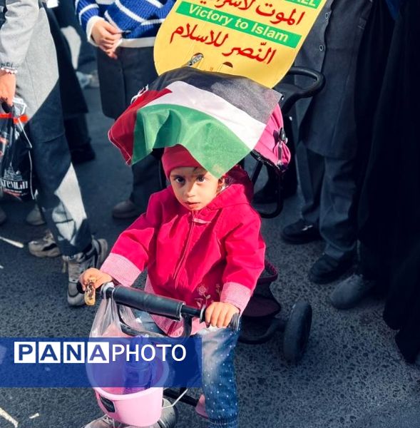 راهپیمایی روز ۱۳ آبان در شهرستان سملقان