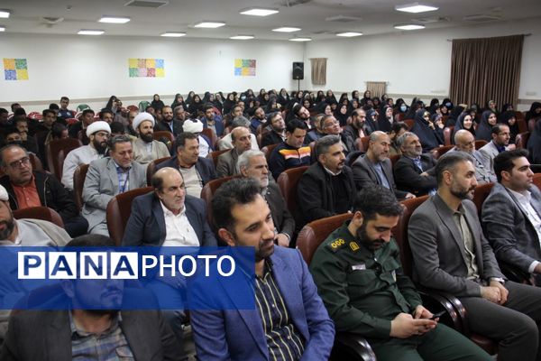 آیین گرامیداشت هفته امور تربیتی و تربیت اسلامی در شهرستان سمنان 