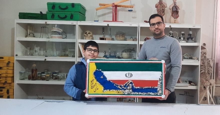 تعامل والدین و معلمان در تربیت دانش‌آموزان بسیار موثر است