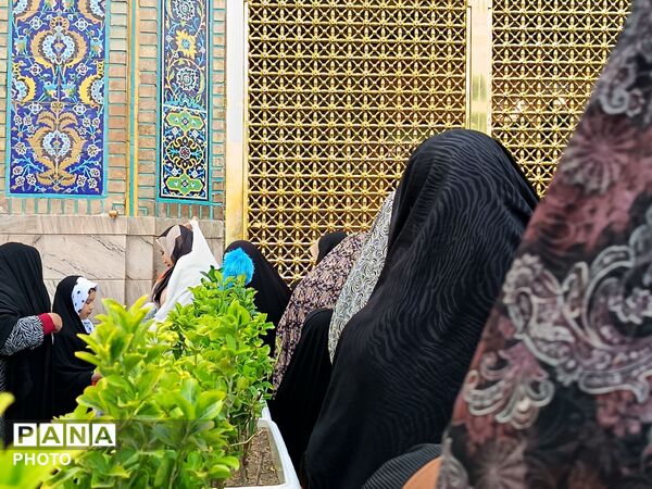 حرم ضامن آهو در آغازین روز دهه کرامت