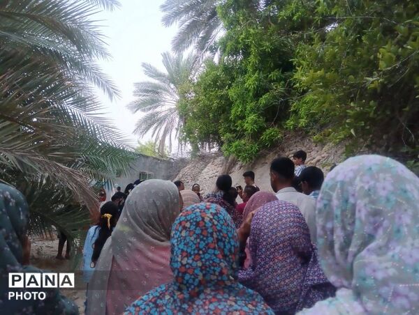 عطر خرما با جشن میلاد پیامبر (ص) در روستای بناب