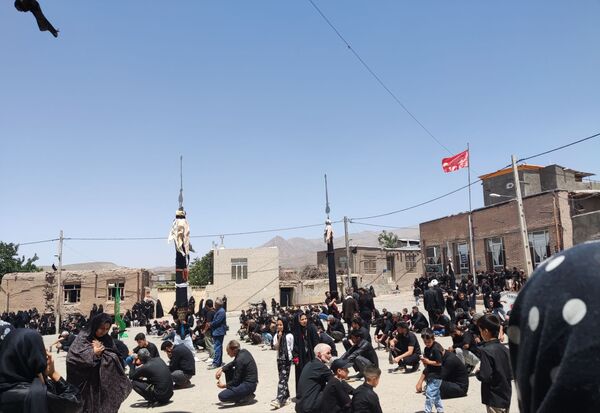 مراسم سوگواری اباعبدالله الحسین در روستای حصار