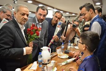 تجلیل از خبرنگاران پانا با حضور وزیر آموزش و پرورش