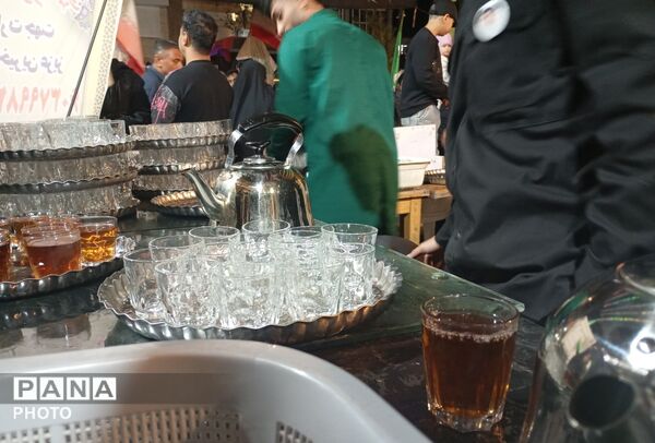 موکب چایخانه در حسینیه امام خمینی(ره) نیشابور