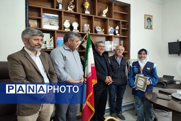 تجلیل از اصحاب رسانه و دانش آموز خبرنگاران فعال پانا در شهرستان خلخال