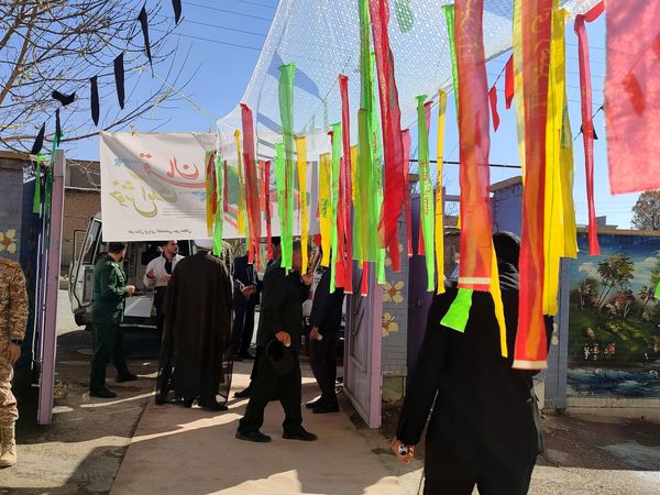 بازگشت قهرمان خاموش؛ شهر در آغوش شهید گمنام