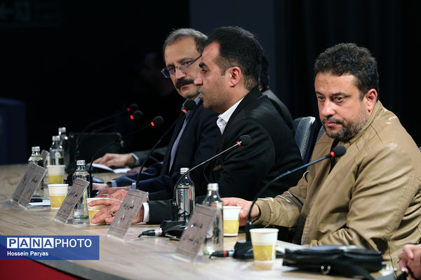 نشست نقد و بررسی فیلم «مولا» در چهل و چهارمین جشنواره ملی فیلم فجر