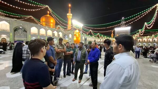 سفر معنوی دانش‌آموزان سما کاشان به مشهد مقدس در دهه کرامت