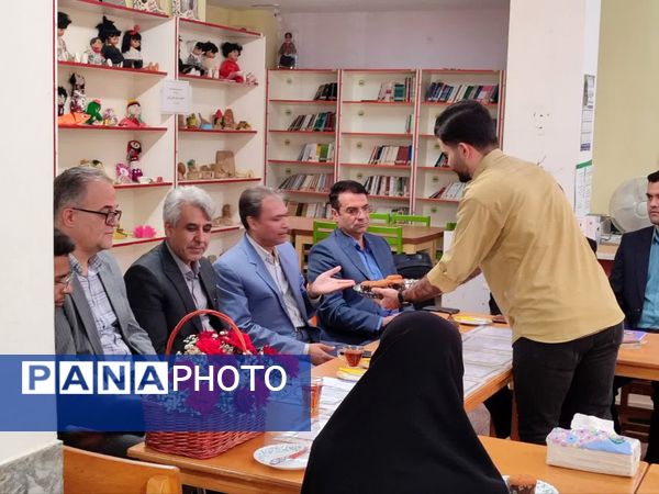 جلسه تقدیر از مدیران و معاونین پرورشی در کانون پرورش فکری کودکان و نوجوانان