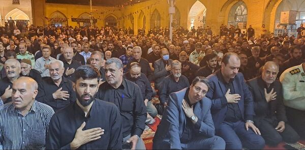 مراسم وداع با شهید امنیت هادی میرآبادی در مسجد جامع شهرستان نیشابور 