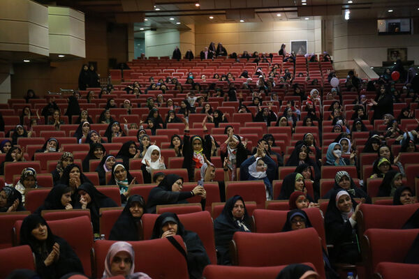 جشن بزرگ دختران آفتاب آستان قدس رضوی در تبریز