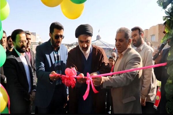  افتتاحیه زمین چمن دبستان فطرت