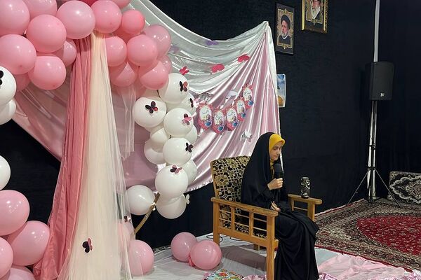 درخشش دختران نجما و مقدامه در آیین کرامت