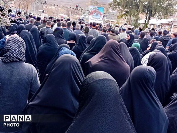باز هم خون مقدس شهید همه را برای بدرقه فرا خواند
