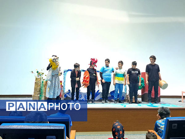 برگزاری همایش «زیر سقف خانه» در قم