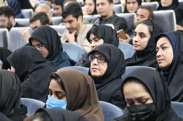 همایش «پازل هویت» 