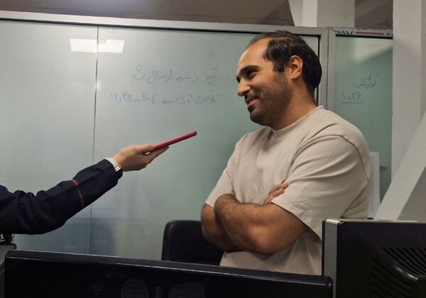 بررسی تاثیر پیشرفت علم و فناوری در صدا و سیما توسط دانش‌آموز خبرنگاران
