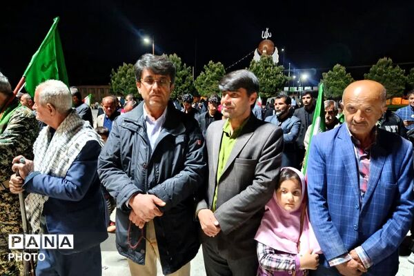 دیشموکی‌ها همچنان پای کار انقلاب