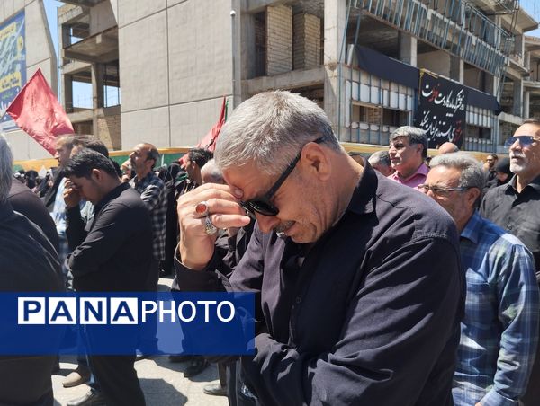 مردم مشهد در سوگ شهادت امام جواد(ع)