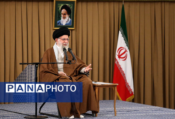 دیدار کارگران با رهبر معظم انقلاب