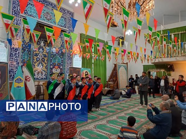 تقدیر از دانش‌آموزان برتر نهج البلاغه ناحیه 4 کرج