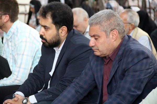 برگزاری نماز جمعه شهر قیامدشت با حضور رئیس اداره آموزش و پرورش ناحیه یک شهرری