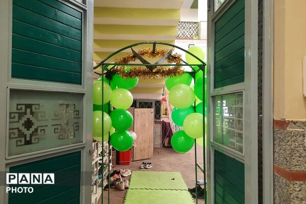 جشن قرآن کلاس اولی‌ها در دبستان شاهد ام البنین (س) شهرری