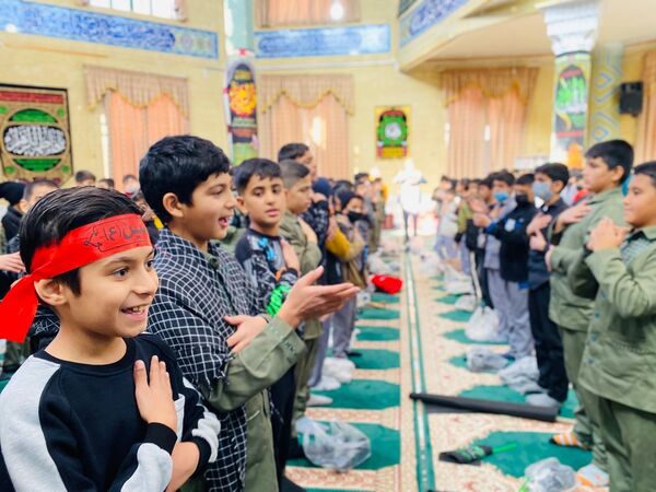 نوگلان حسینی باخرز در سوگ شهادت حضرت فاطمه(س) به عزاداری پرداختند