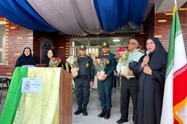 بزرگداشت هفته فراجا در مدارس دخترانه مهران، ملوک زندی و خاتم‌الانبیاء