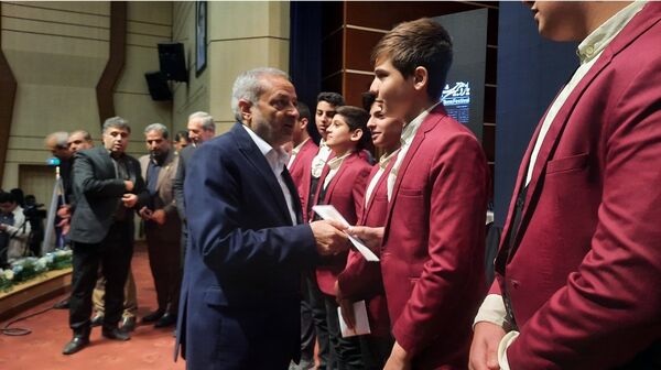  اختتامیه دهمین جشنواره کشوری نوجوان خوارزمی در مشهد
