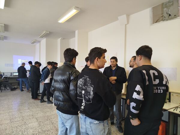 افتتاح نمایشگاه دست‌سازه‌های هنرستان خوارزمی سملقان