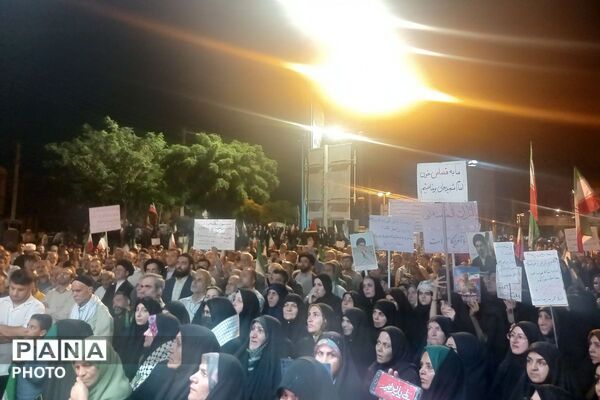 شور و حماسه مردمی در شهرستان شهید پرور قرچک در صدو ششمین شب از تجمعات مردمی 