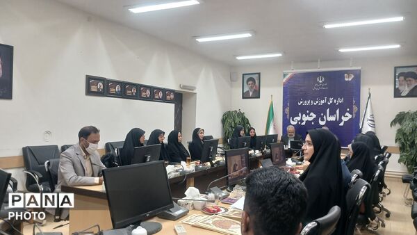 آیین تجلیل از برگزیدگان جشنواره «نوجوان سالم» و طرح «یاریگران زندگی»
