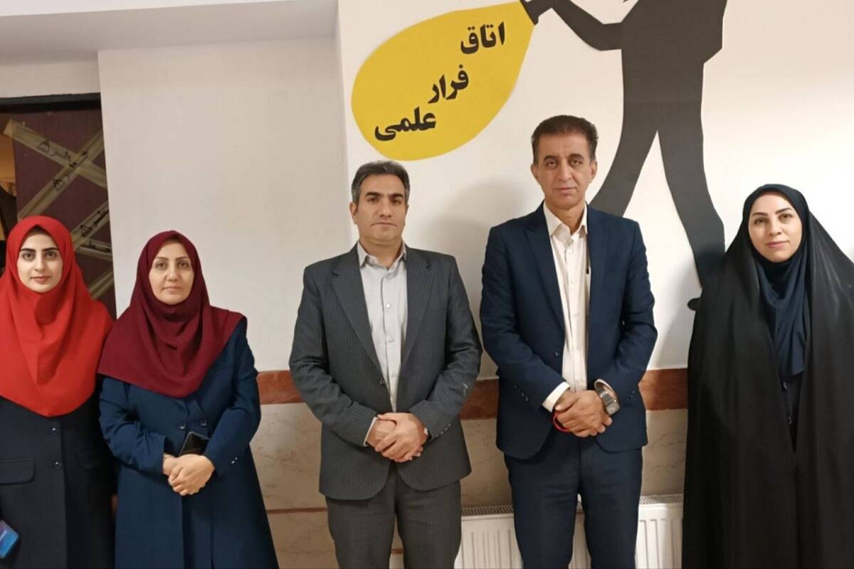 افتتاح اتاق فرار علمی در مدرسه ایران و هنرستان کریمی شیرازی‌ها