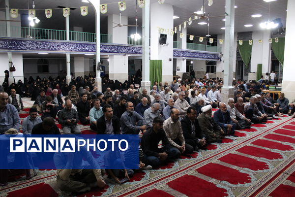 برگزاری مراسم گرامیداشت سالگرد ارتحال امام خمینی (ره) در شهر درق